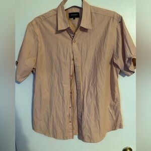 Abstract one Tan button-up shirt #tan #buttonup
Like new 
Fit to size